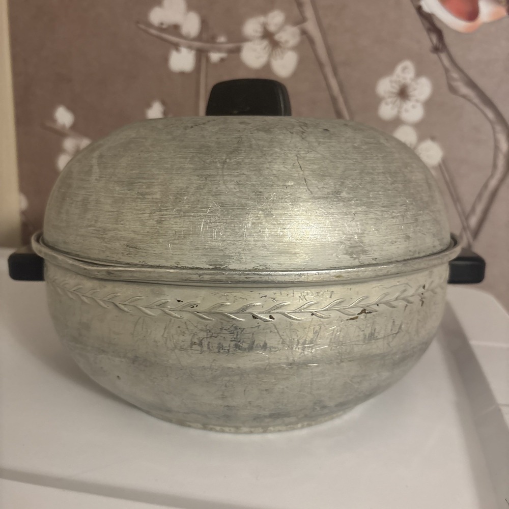Vintage 2-Piece West Bend Aluminum Bun Warmer Steamer Stove Top Bread Rolls
